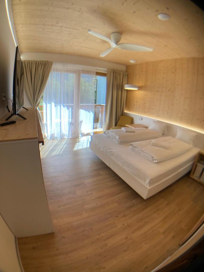 Seehotel Am Hallstaettersee Modern Rooms โอเบอร์ทราวน์ ภายนอก รูปภาพ